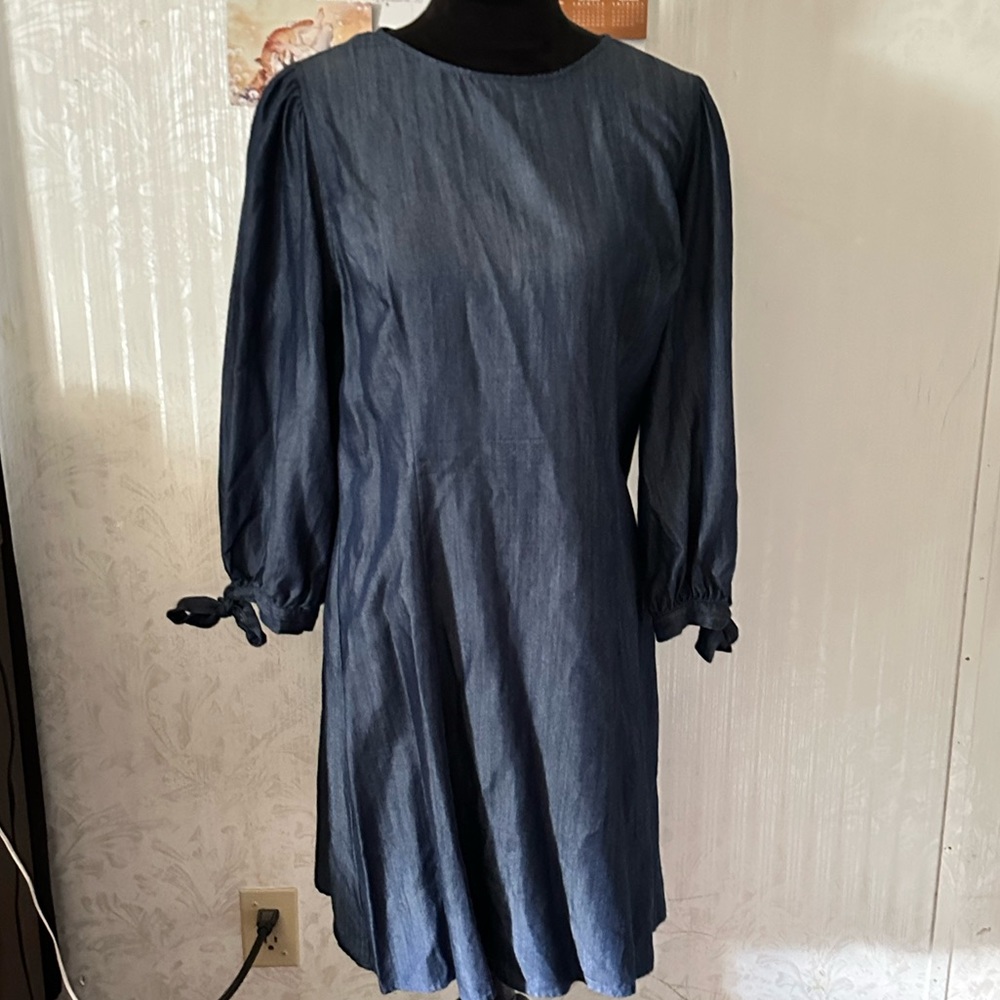 EUC Eva Mendes 100% Lyocell Dress with Sleeve Bows